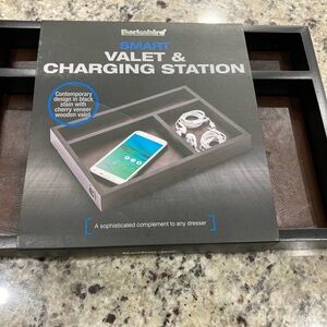 Berkshire Smart Valet & Charging Station in black stain with cherry veneer